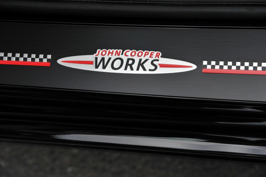  Mini Countryman JCW 2012 года  (фото 39 из 211)